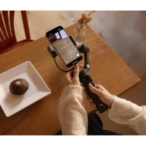 DJI Osmo Mobile 7P Smartphone Gimbal
