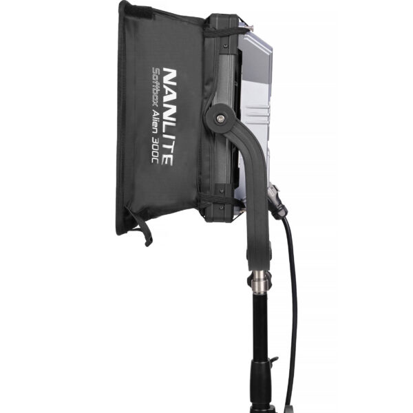 Alien 300C LED RGB WW Panel Light