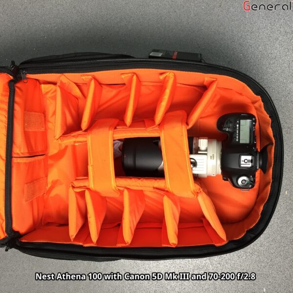 Nest Hiker 200 Camera Bag
